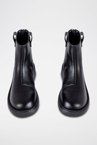 Botins em couro Preto