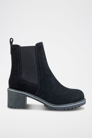 Botins Chelsea em nobuck 
Preto