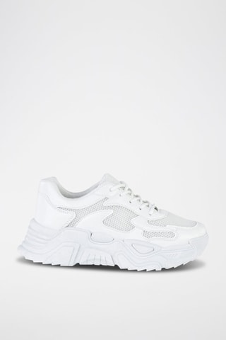 Sapatilhas com plataforma 
Branco