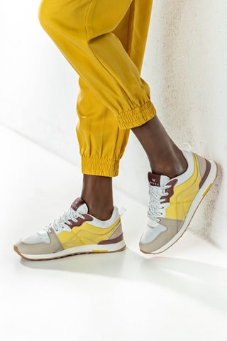 Sapatilhas Amarelo e cinzento
