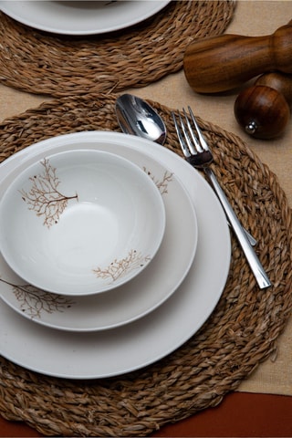 Serviço em porcelana - 18 peças
