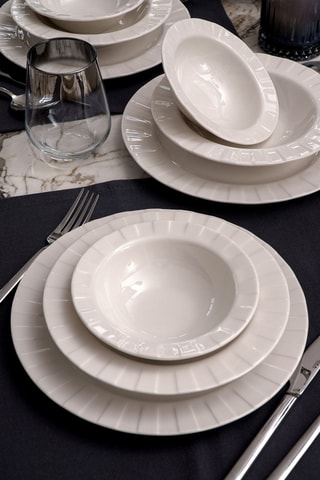 Serviço em porcelana - 24 peças