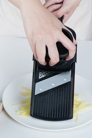Mandoline réglable