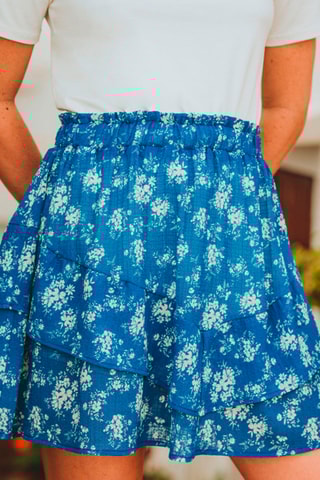 Minijupe fleuris volantée - Bleu