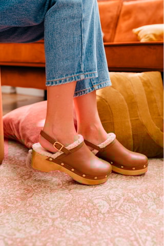 Sabots compensés en cuir - Camel