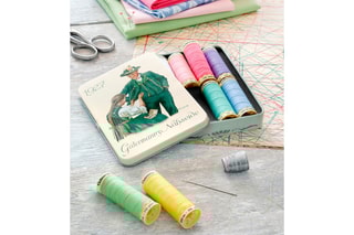 Boîte de 8 bobines 
Multicolore