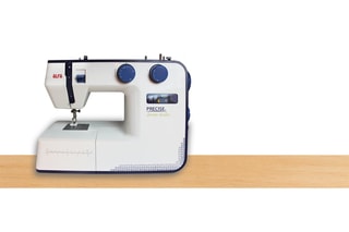 Machine à coudre Precise Denim Studio