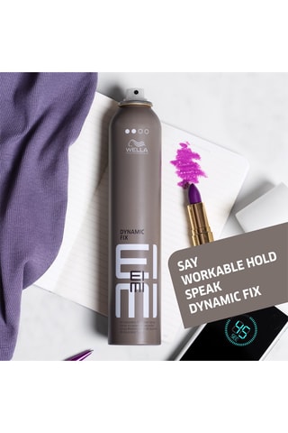 Spray sculptant Dynamic Fix - Tout type de cheveu - 300 ml 