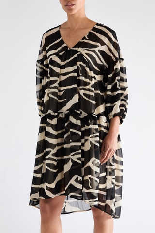 Vestido trapézio - Preto