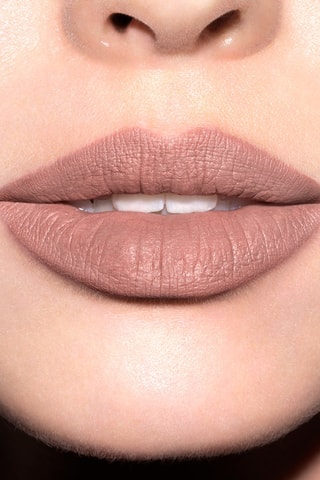 Rouge à lèvres Super Lustrous™ Mat - N°011 Untold Stories - 4,2 g