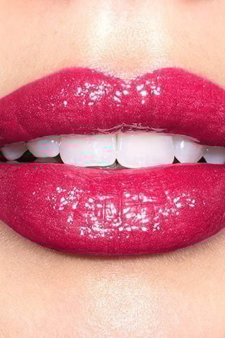 Rouge à lèvres Super Lustrous Glass Shine - N°017 Love is On - 3,1 g