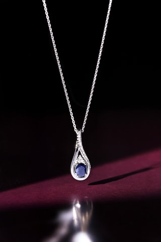 Pendente Blue tear - Ouro branco, diamantes e safira
