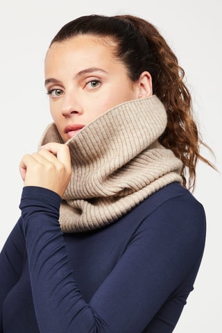 Kasjmier Colsjaal Beige