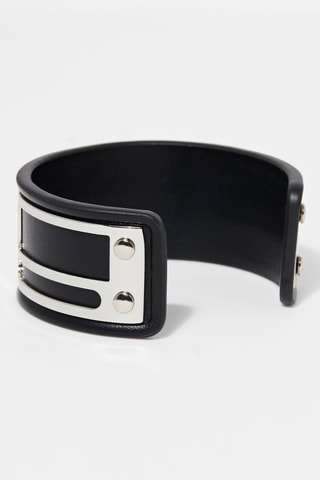 Pulseira aberta Nemesis Preto    