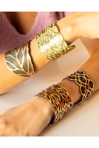 Pulseira aberta Aede  Preto