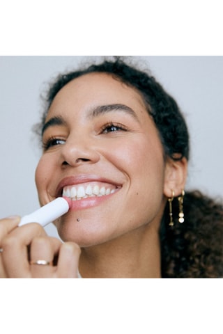 Bálsamo para lábios Perly Shine - 4,8 g