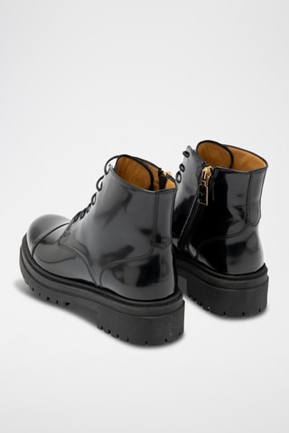 Botins subidos de couro - Preto