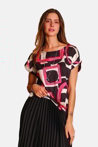 Top en soie 
Noir