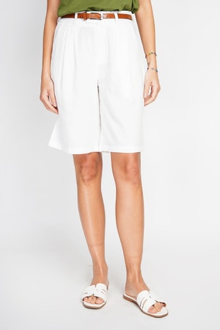 Bermudas direitas em linho - Branco