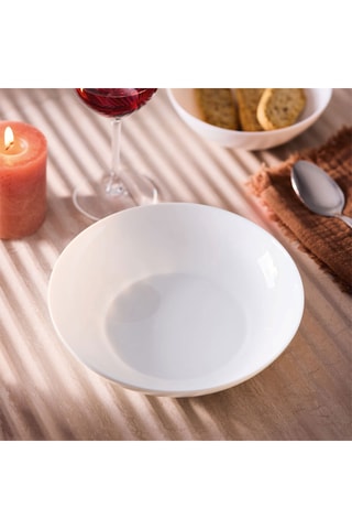 4 assiettes creuses en verre opale Apy - 20 cm