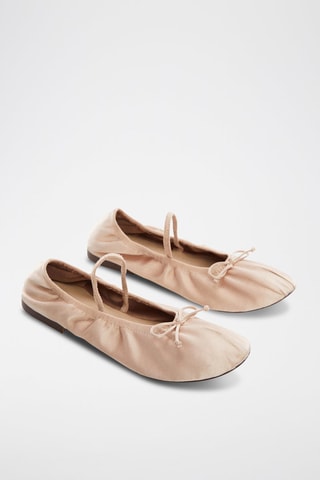 Ballerines élastiques satinées - Beige