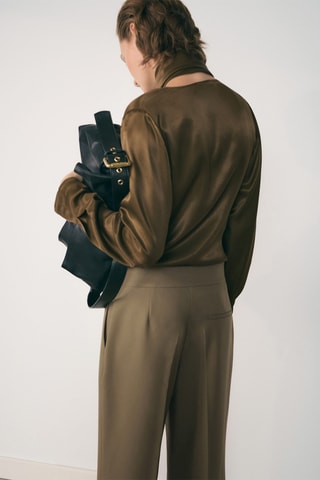 Blouse satinée noeud - Kaki