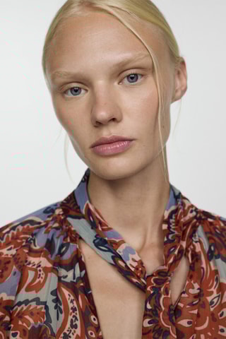 Blouse en imprimé cachemire à volants - Marron