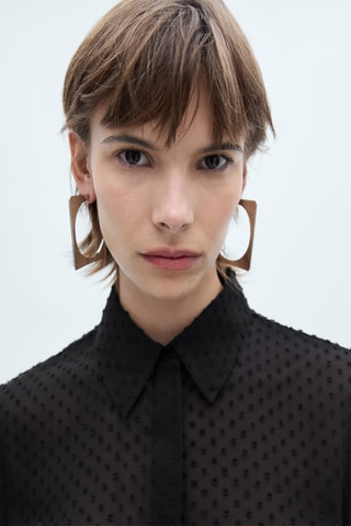 Chemise plumetis boutons dissimulés - Noir