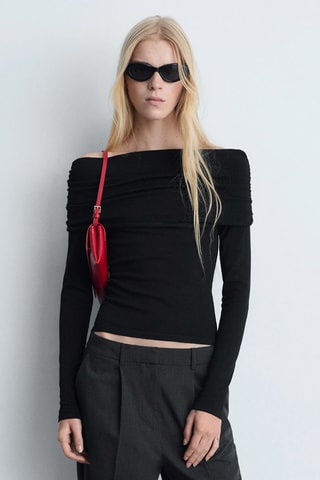Pull-over épaules découvertes - Noir