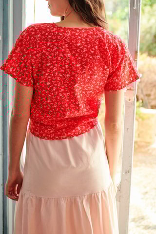 Top - 
Rood