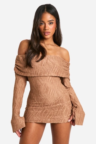 Nauwaansluitende Jurk - Beige
