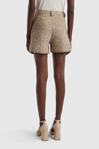 Short Beige