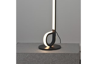 Lampe de table LED Isa - 18 W - 52 x 14,5 cm