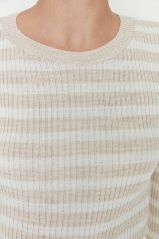 Trui Beige en Ecru