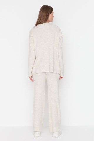 Trui en Broek Wide Legs Beige