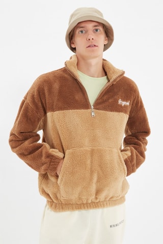 Sweater Camel