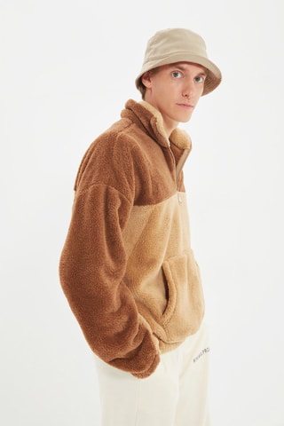 Sweater Camel