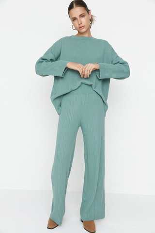Trui en Broek - Mintgroen