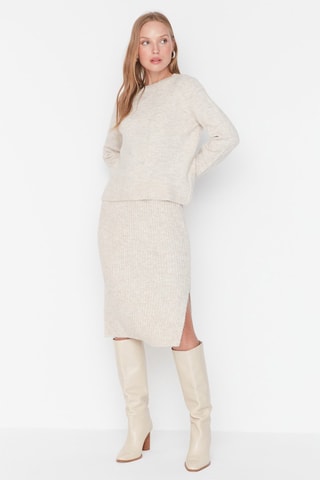 Trui en Midi-Rok Hoge Taille Beige