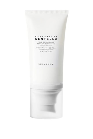 Protetor solar híbrido SPF 50+ Madagascar Centella tone - Peles normais, mistas e sensíveis - 50 ml
