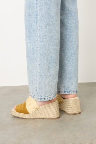 Muiltjes met Sleehak Tonia - Beige
