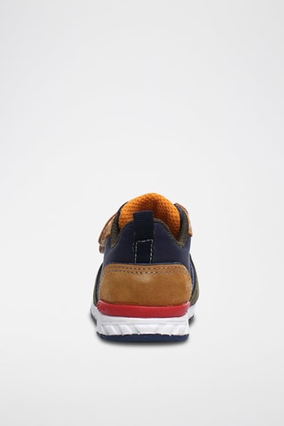 Baskets en nubuck - Camel et bleu marine