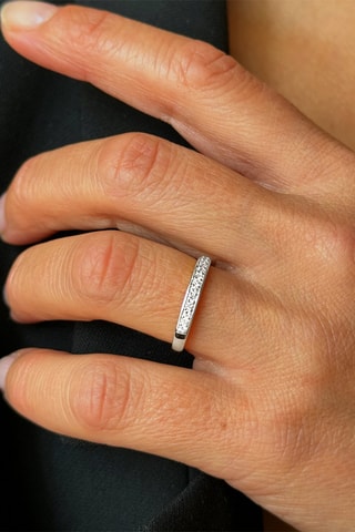 Bague - Or blanc et diamants