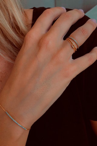 Bague - Or blanc et diamants