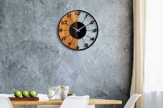 Horloge en bois Linear - 56 x 3 x 56 cm - Naturel et noir