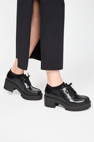 Derbys à talons en cuir - Noir