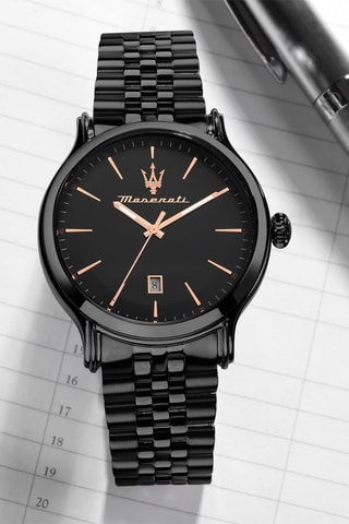 Montre à quartz en plaqué ion noir