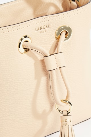 Sac seau en cuir Sacha Mini - Beige
