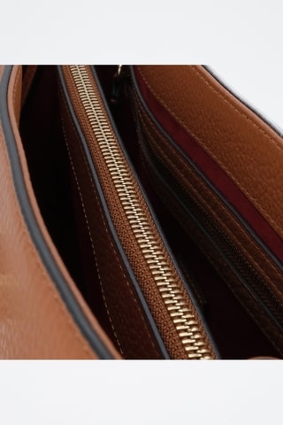 Sac porté épaule en cuir Lettrines M - Camel