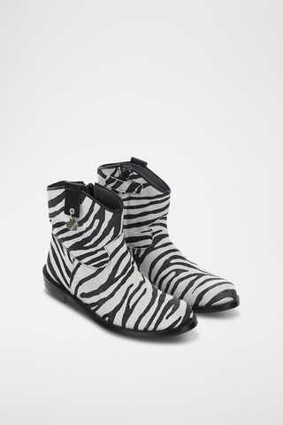 Botins em couro - Bege e preto